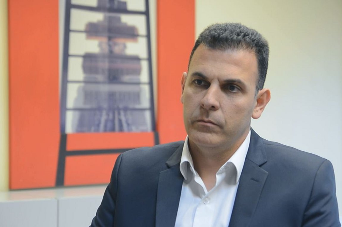 Έκκληση Καραμέρου: Οι πεζοί να μην κυκλοφορούν στην Αμαρουσίου-Χαλανδρίου και στην Κονίτσης