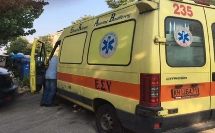 Δύο τραυματίες από σύγκρουση λεωφορείου-Ι.Χ. στην Ε.Ο. Θεσσαλονίκης-Μουδανιών