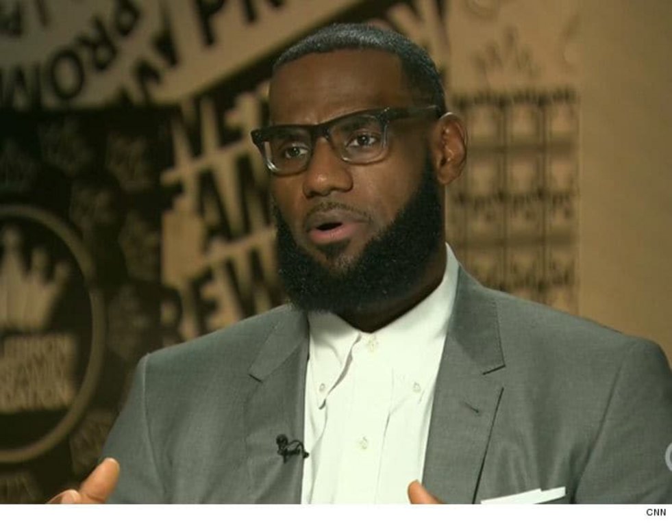 Λεμπρόν Τζέιμς: Ο Τραμπ χρησιμοποιεί τα σπορ για να μας χωρίσει