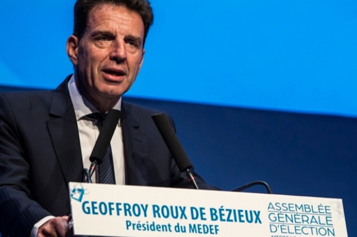 Γαλλία: Ο πρόεδρος της ένωσης εργοδοτών καλεί τις εταιρείες να προετοιμαστούν για «σκληρό Brexit»