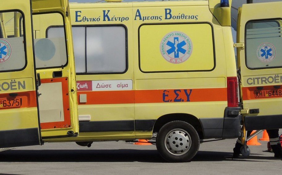Τραγωδία στον Αυλώνα: Ένας νεκρός και δύο τραυματίες έπειτα από σύγκρουση φορτηγών