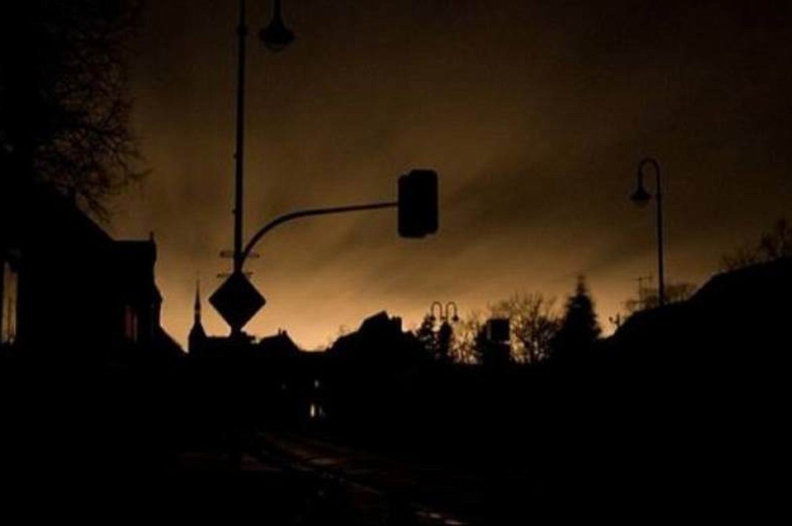 Μπλακ άουτ στα νότια προάστια – Ποιες περιοχές είναι χωρίς ρεύμα