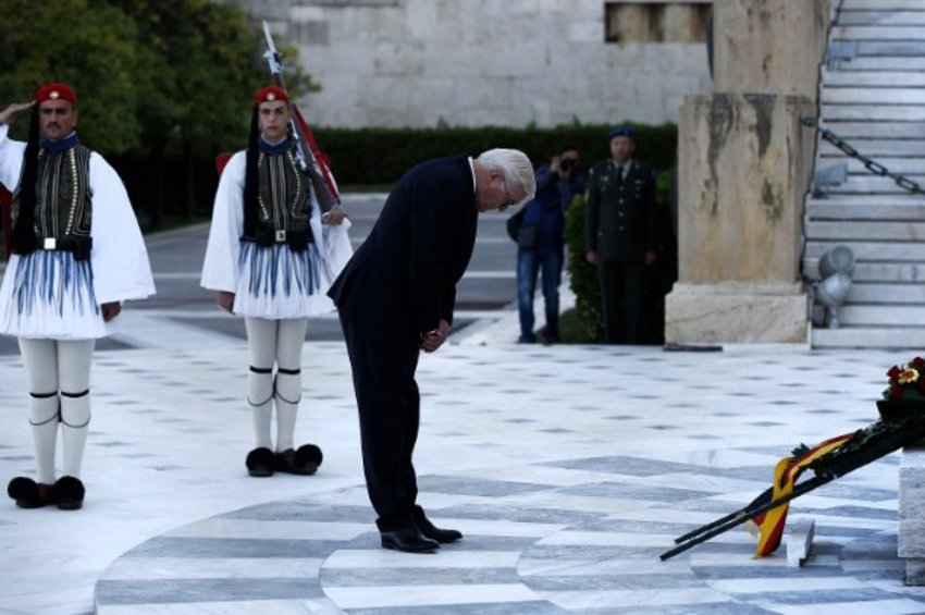 Στεφάνι στο Μνημείο του Άγνωστου Στρατιώτη κατέθεσε ο Σταϊνμάιερ