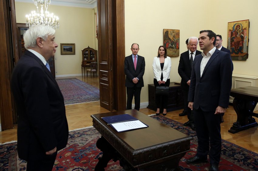 Στο Προεδρικό Μέγαρο ο Τσίπρας – Ορκίστηκε υπουργός Εξωτερικών