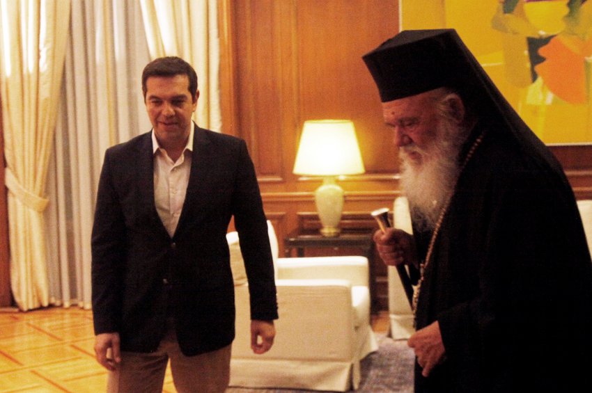 Αναταράξεις από τη συμφωνία Τσίπρα με Ιερώνυμο - Φίλης: «Όχι» μεσοβέζικες λύσεις - Ιερείς: Συζήτησαν για εμάς χωρίς εμάς