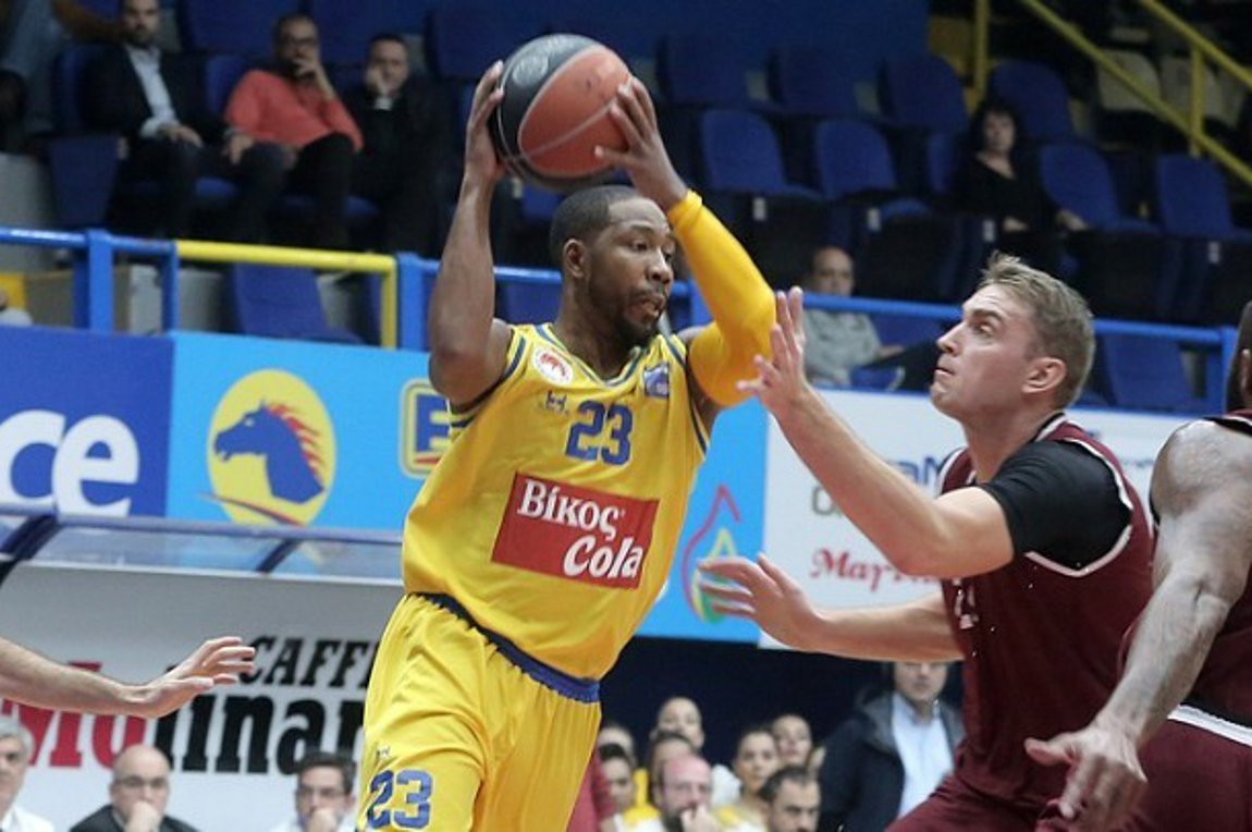 Τέλος η σεζόν για τον Κέιντρεν Κι-Κι Κλαρκ