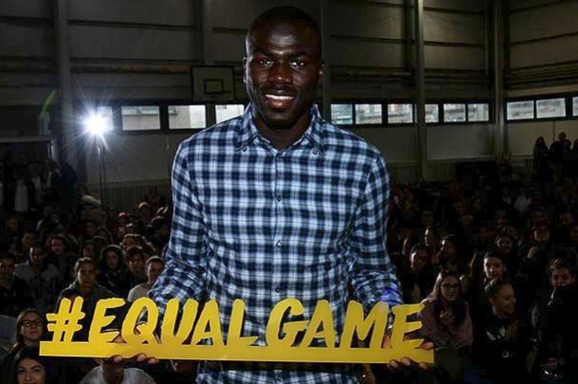 Η Μάντσεστερ Γιουνάιτεντ δίνει 100 εκ. για Κουλιμπαλί