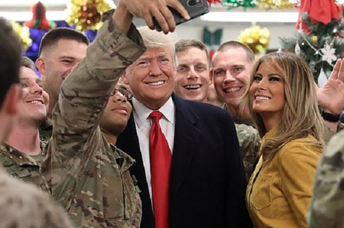Επίσκεψη – έκπληξη του Ντόναλντ Τραμπ και της Μελάνια στο Ιράκ
