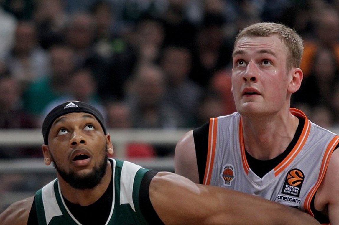 Στα «πράσινα» και πάλι ο Πέιν!