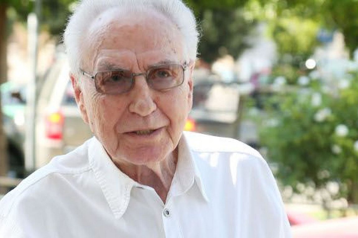 Θλίψη στον καλλιτεχνικό κόσμο – Πέθανε ο Τρύφων Καρατζάς