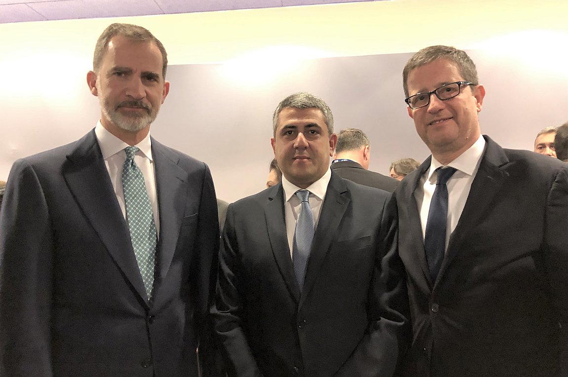 Ο Γ.Γ. Τουριστικής Πολιτικής και Ανάπτυξης κ. Γ. Τζιάλλας με το Βασιλιά Φελίπε της Ισπανίας και τον Γ.Γ. του Παγκόσμιου Οργανισμού Τουρισμού των Ηνωμένων Εθνών, UNWTO, κ. Zurab Pololikashvili 
