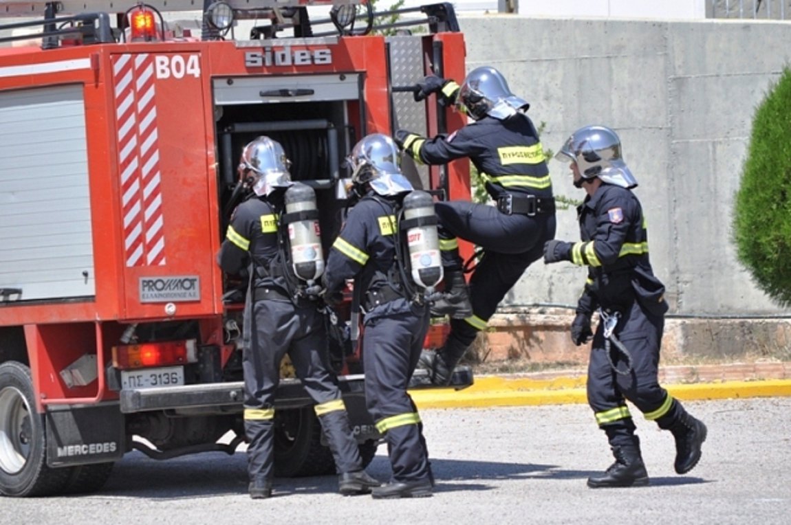 Κατηχητικό και εξομολόγος στην Πυροσβεστική