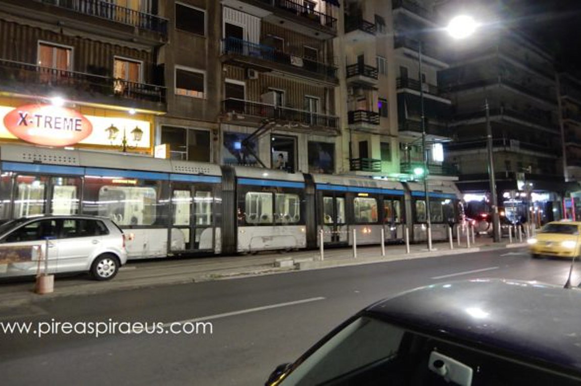Το τραμ ξανά στους δρόμους του Πειραιά
