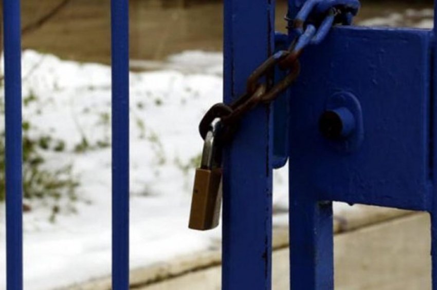 Κλείνουν την Παρασκευή όλα τα σχολεία στη Ζάκυνθο λόγω της κακοκαιρίας «Ιανός»