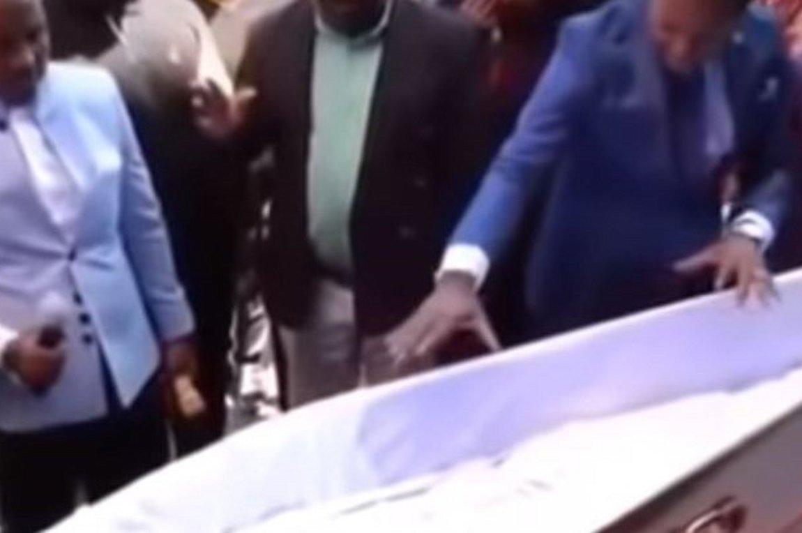 Σάλος με τον πάστορα που… «ανέστησε» νεκρό