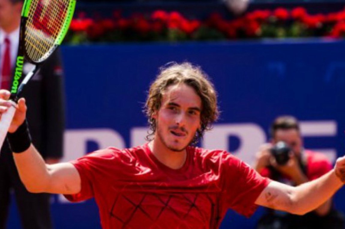 Μία νίκη μακριά από το όνειρο της πρώτης 10άδας ο Τσιτσιπάς