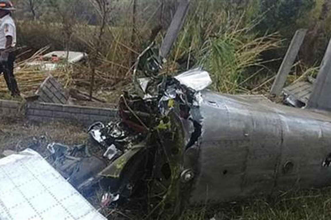 Καρέ-καρέ η συντριβή αεροσκάφους στη Γουατεμάλα