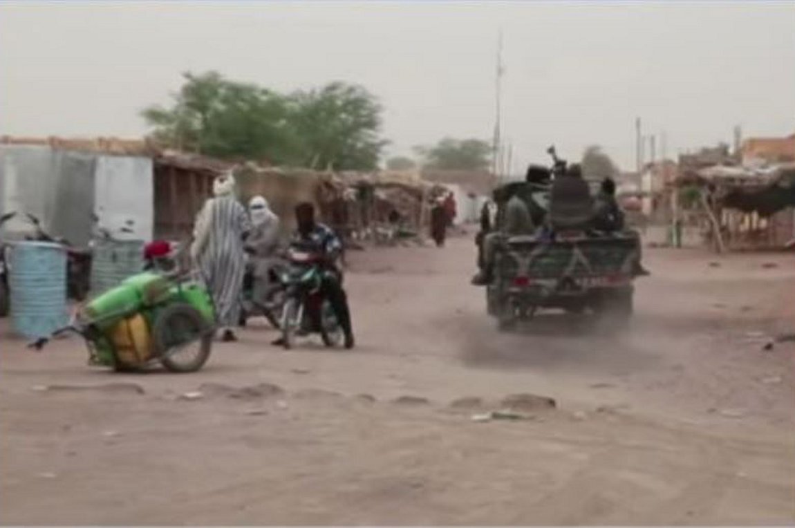 Επίθεση σε στρατιωτική βάση στο Μάλι – Βαρύς ο απολογισμός