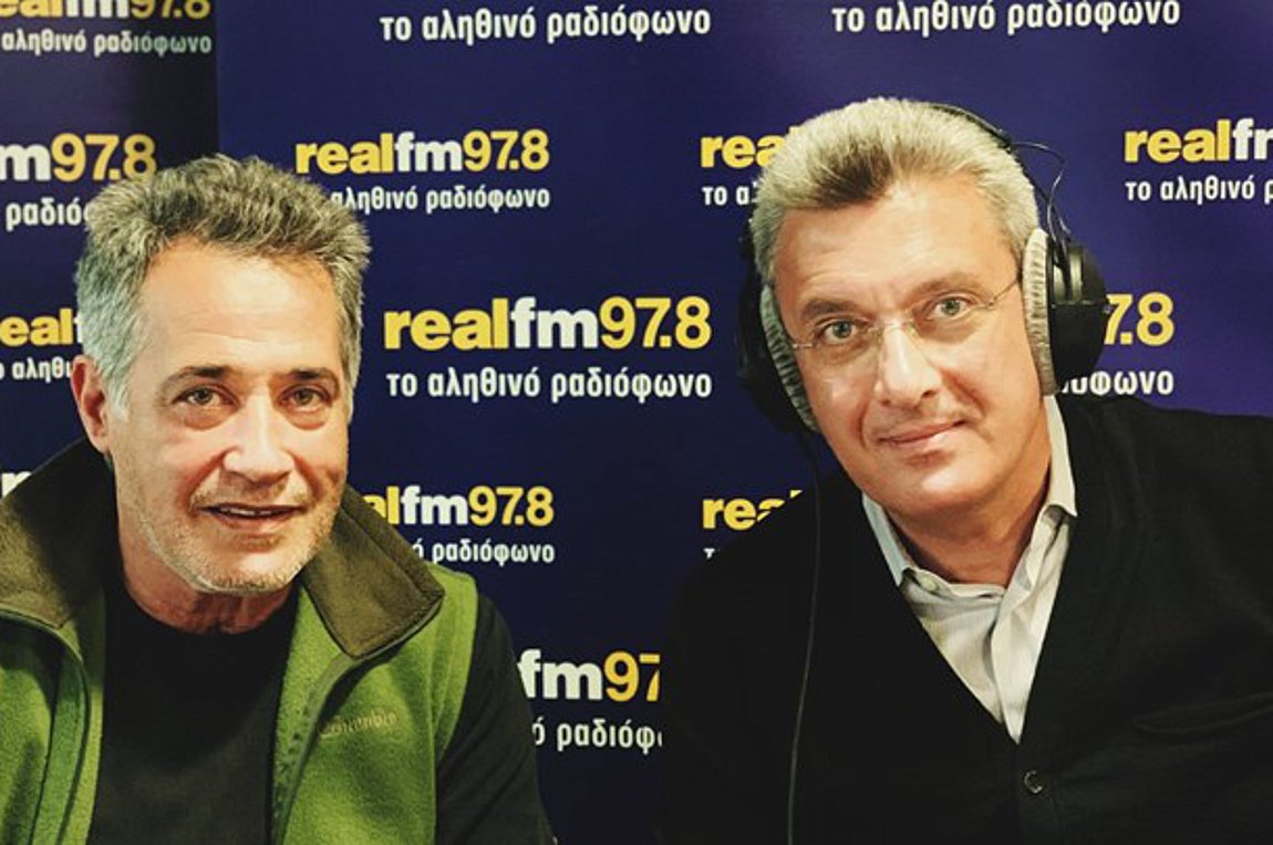 Ο Παντελής Θαλασσινός στο στούντιο του realfm