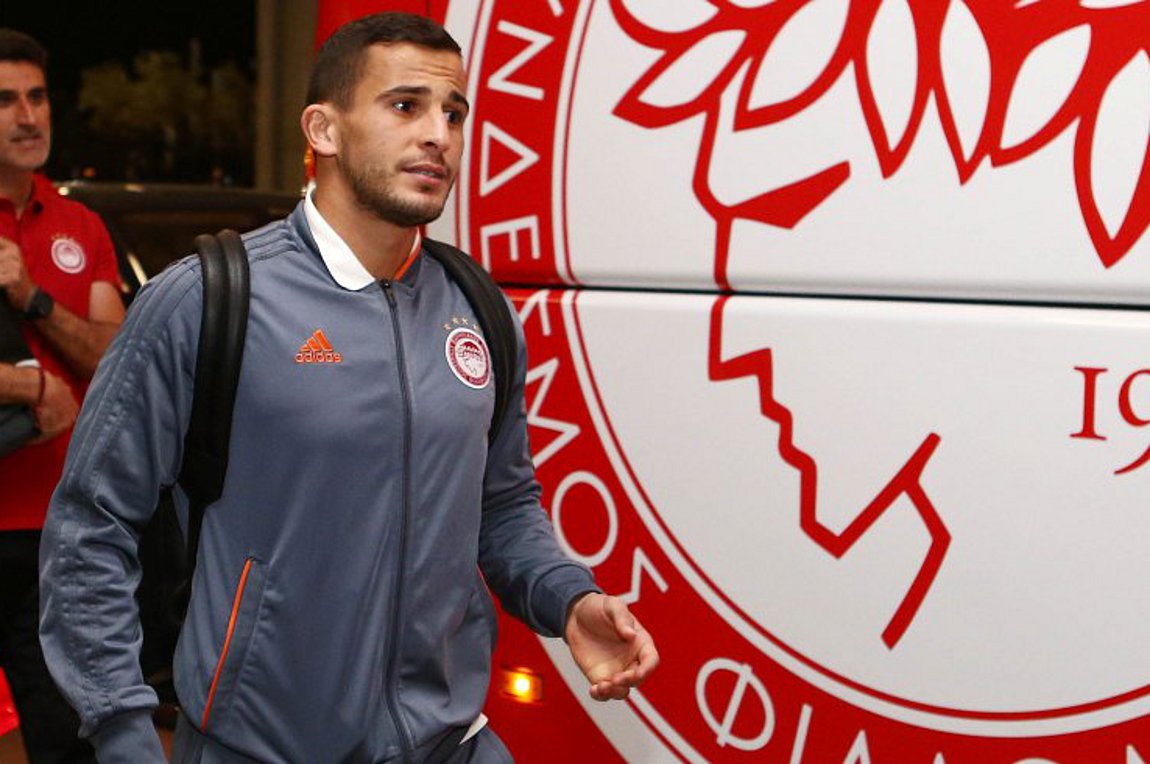 «Σκανάρει» την αγορά για δεξιό μπακ ο Ολυμπιακός, λόγω… Ομάρ