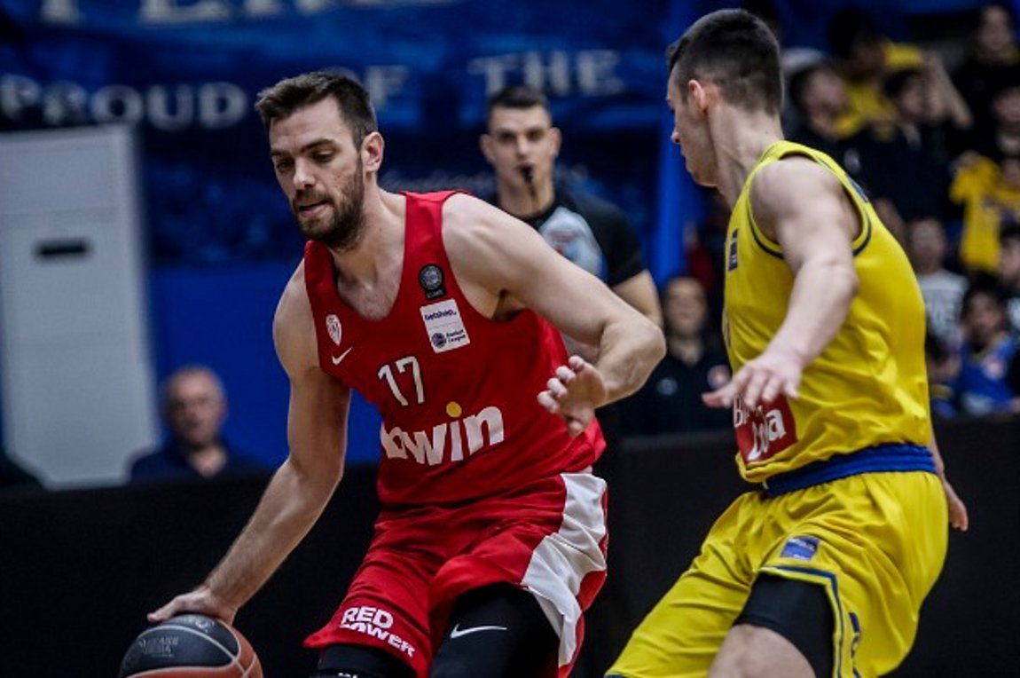 «Φονέας» των «αιωνίων» – Νίκη για το Περιστέρι 81-76 τον Ολυμπιακό