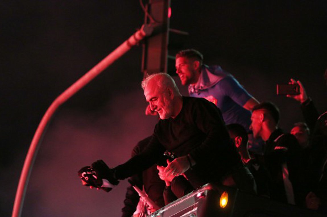 Πήδηξε από το λεωφορείο του ΠΑΟΚ ο Πασχαλάκης!