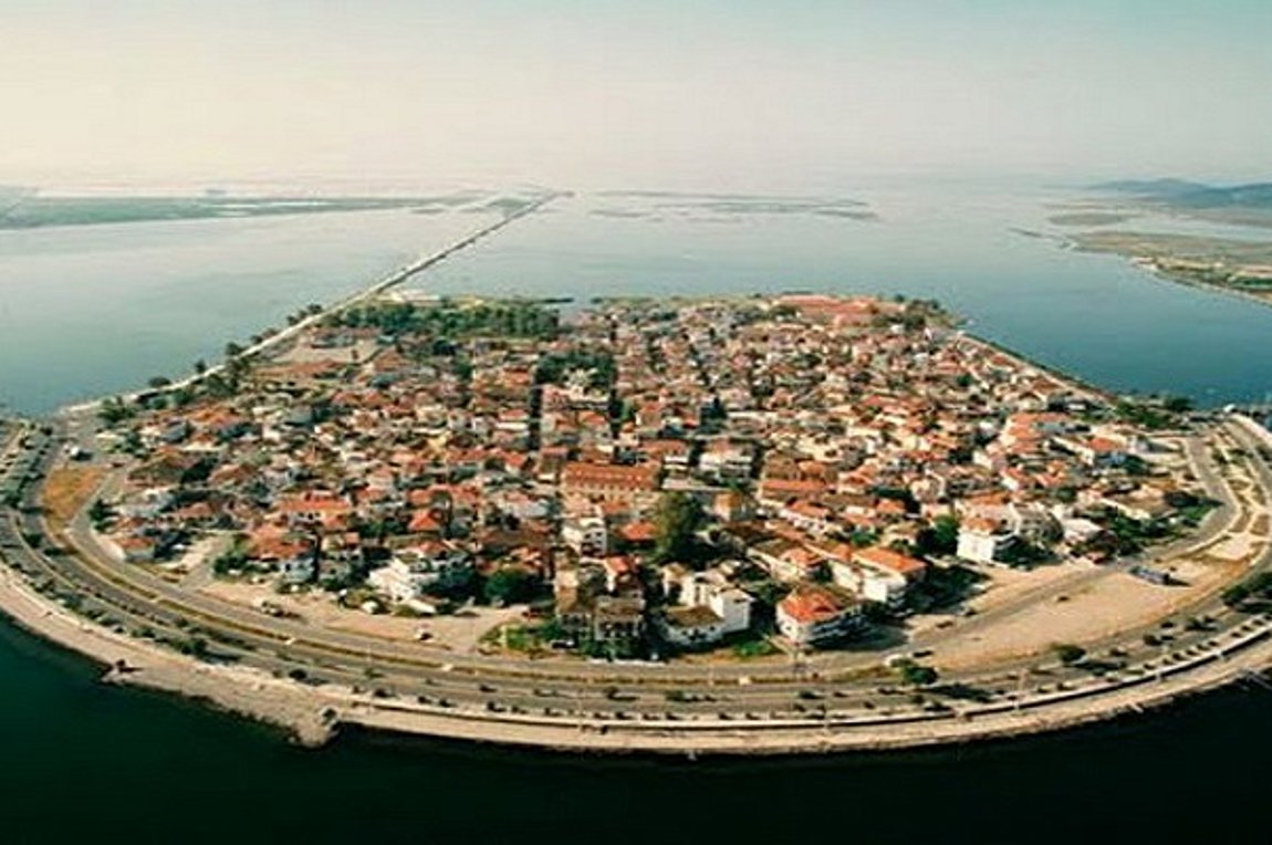 Αυτή είναι η μικρή Βενετία της Ελλάδας – Δείτε που βρίσκεται