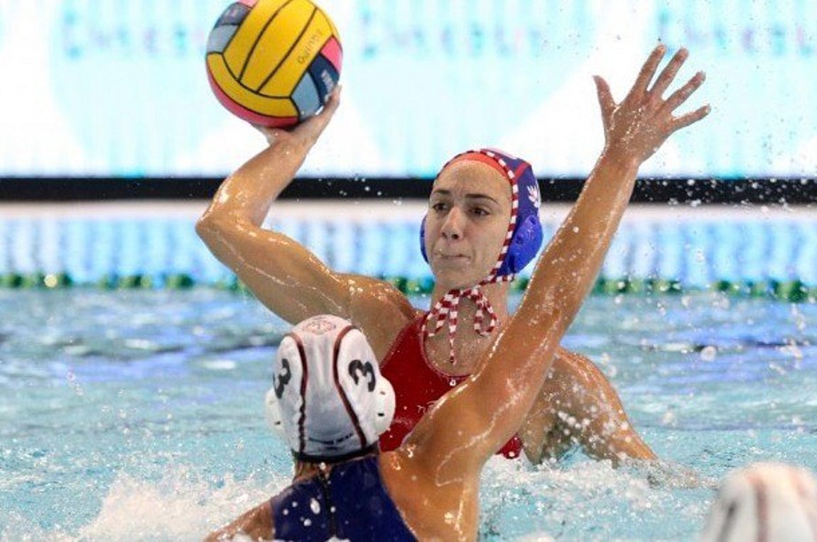 Πόλο γυναικών – Ο Ολυμπιακός έκανε το πρώτο βήμα για τον τίτλο