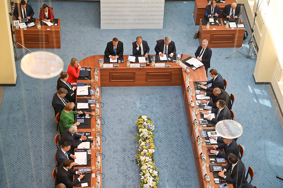 Γκρυμπαϊσκάϊτε, Λέουφβεν, Ορμπάν και Τσίπρας υπέρ της κυπριακής πρότασης για κυρώσεις