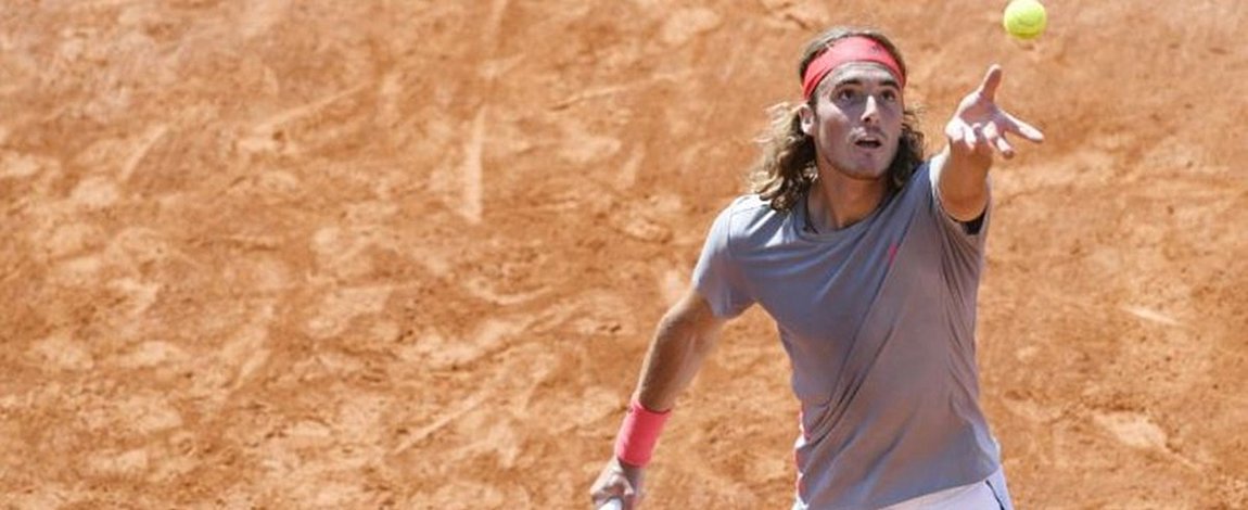 Πρόκριση στα προημιτελικά του Open της Μαδρίτης για Τσιτσιπά!