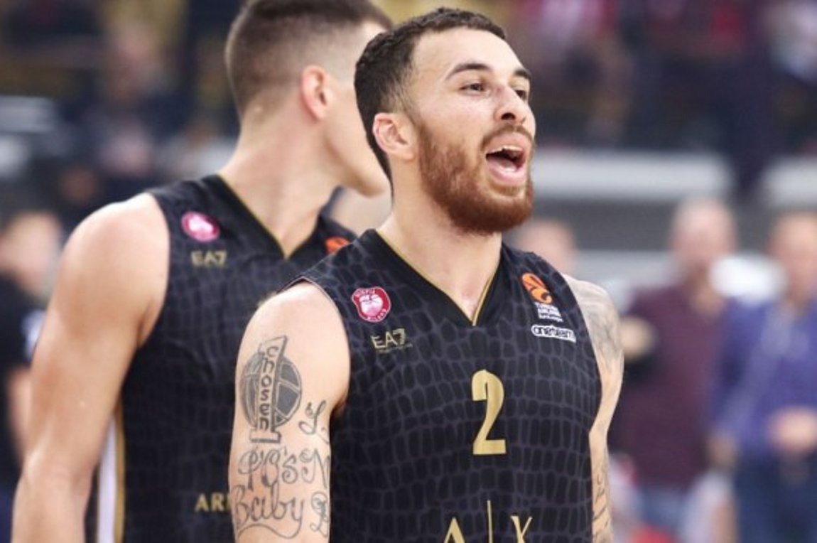 Με Τζέιμς και Ντε Κολό η δεύτερη καλύτερη πεντάδα της EuroLeague