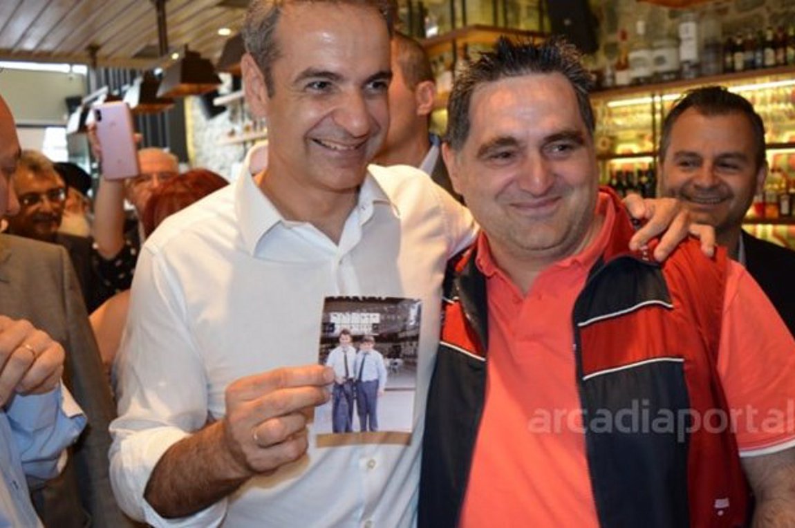 Δείτε τον Μητσοτάκη… φαντάρο – Η έκπληξη που τον περίμενε στην Τρίπολη