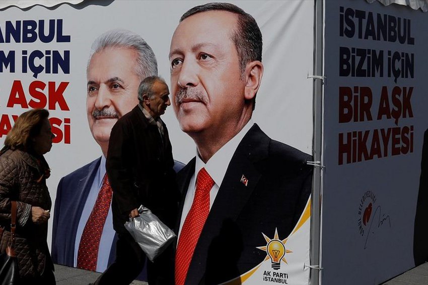 Αυξημένη προσέλευση στις δημοτικές εκλογές της Κωνσταντινούπολης αναμένει ο Ερντογάν