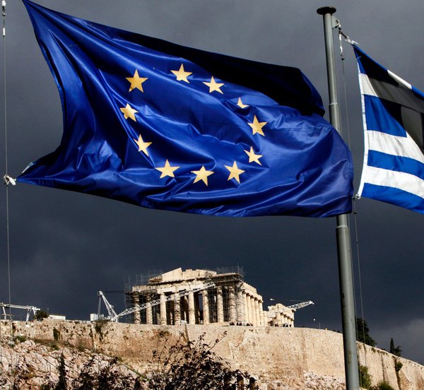Εαρινές προβλέψεις Κομισιόν: Ανάπτυξη 2,2% για Ελλάδα, πληθωρισμός στο 2,8%
