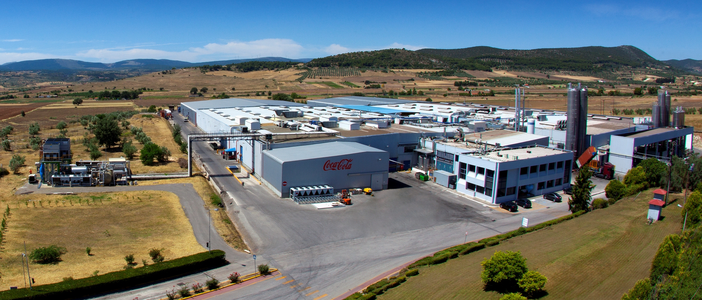 Σχηματάρι Mega-Plant: Το μεγαλύτερο ελληνικό εργοστάσιο αναψυκτικών και χυμών 