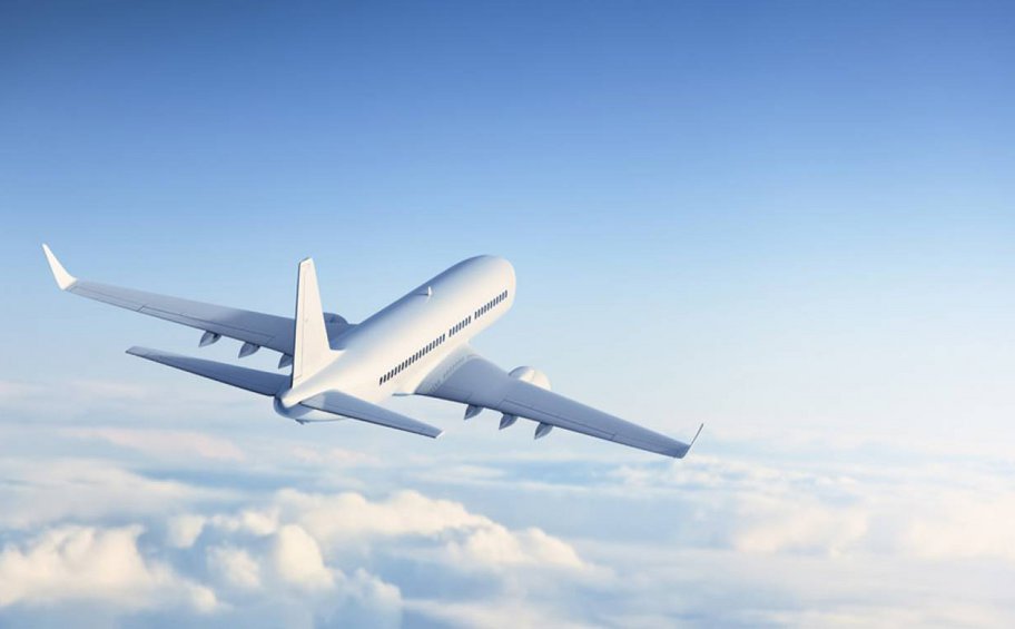 IATA: Αριθμός ρεκόρ σχεδόν 5 δισ. ανθρώπων προβλέπεται να ταξιδέψει φέτος με αεροπλάνο παγκοσμίως