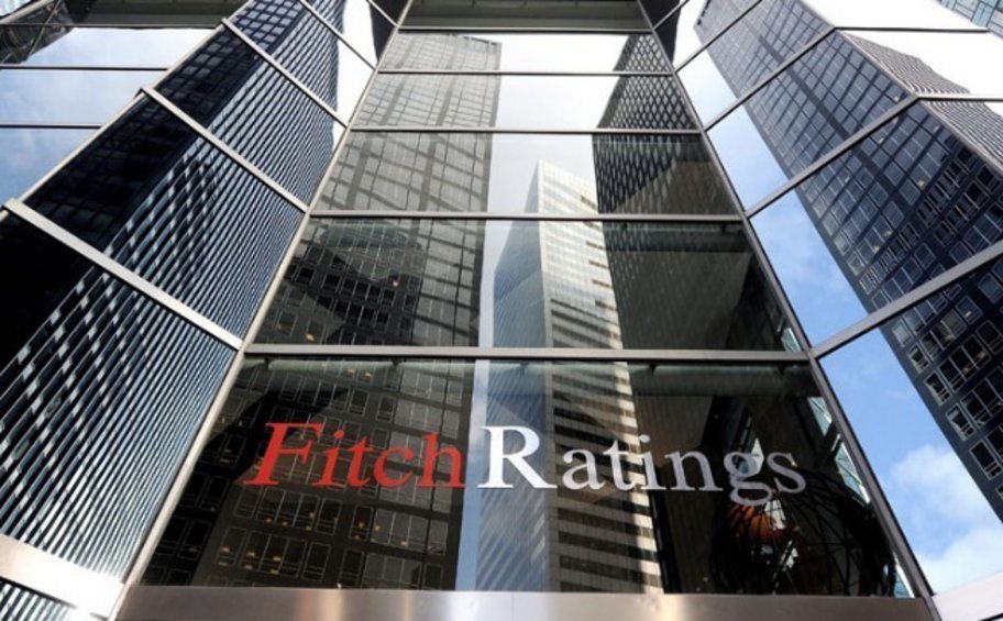 Fitch: Αναβάθμισε τις τέσσερις συστημικές ελληνικές τράπεζες