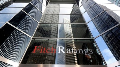 Fitch: Επιβεβαίωσε το αξιόχρεο της Ελλάδας στην επενδυτική βαθμίδα ΒΒΒ-