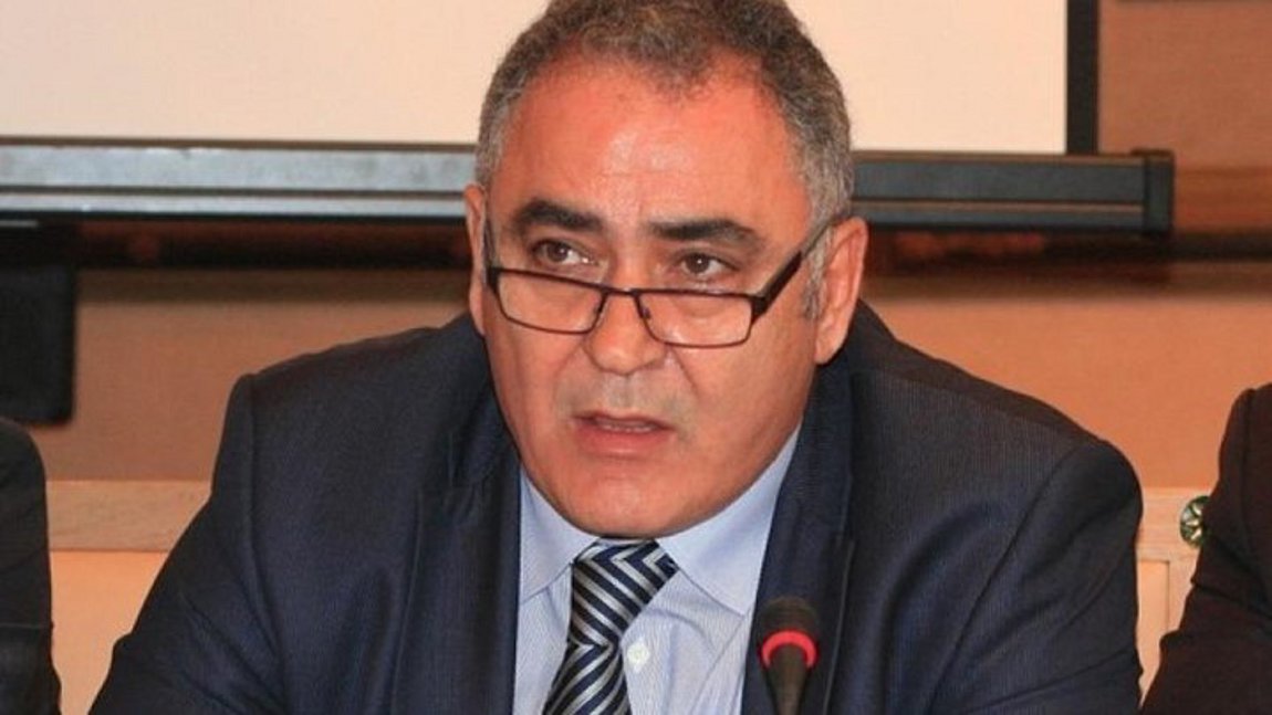 Γ. Χατζηθεοδοσίου: Εδώ και τώρα άνοιγμα των καταστημάτων