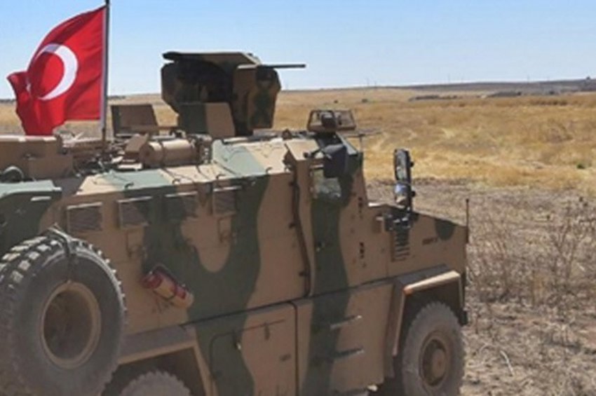 Έτοιμη η Άγκυρα για εισβολή στη Συρία - Βομβάρδισε θέσεις των Κούρδων