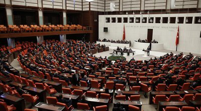 Τουρκία: Δημοσιογράφοι καταγγέλλουν νομοσχέδιο που ποινικοποιεί την «παραπληροφόρηση» ως απόπειρα λογοκρισίας