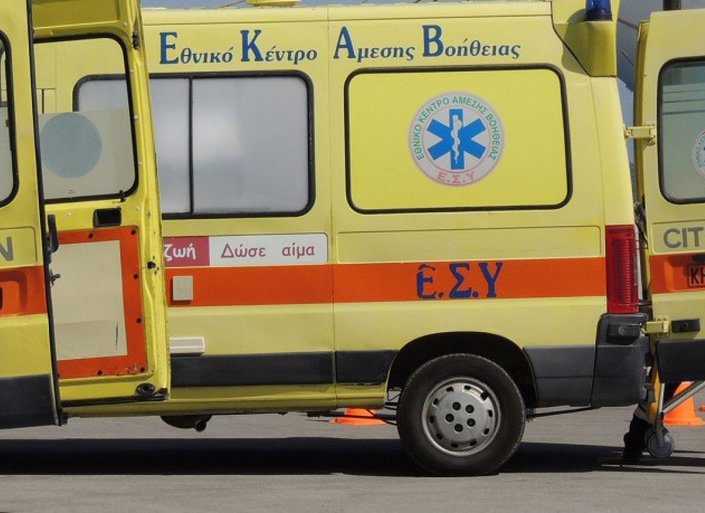 Τραγωδία στον Αυλώνα: Ένας νεκρός και δύο τραυματίες έπειτα από σύγκρουση φορτηγών