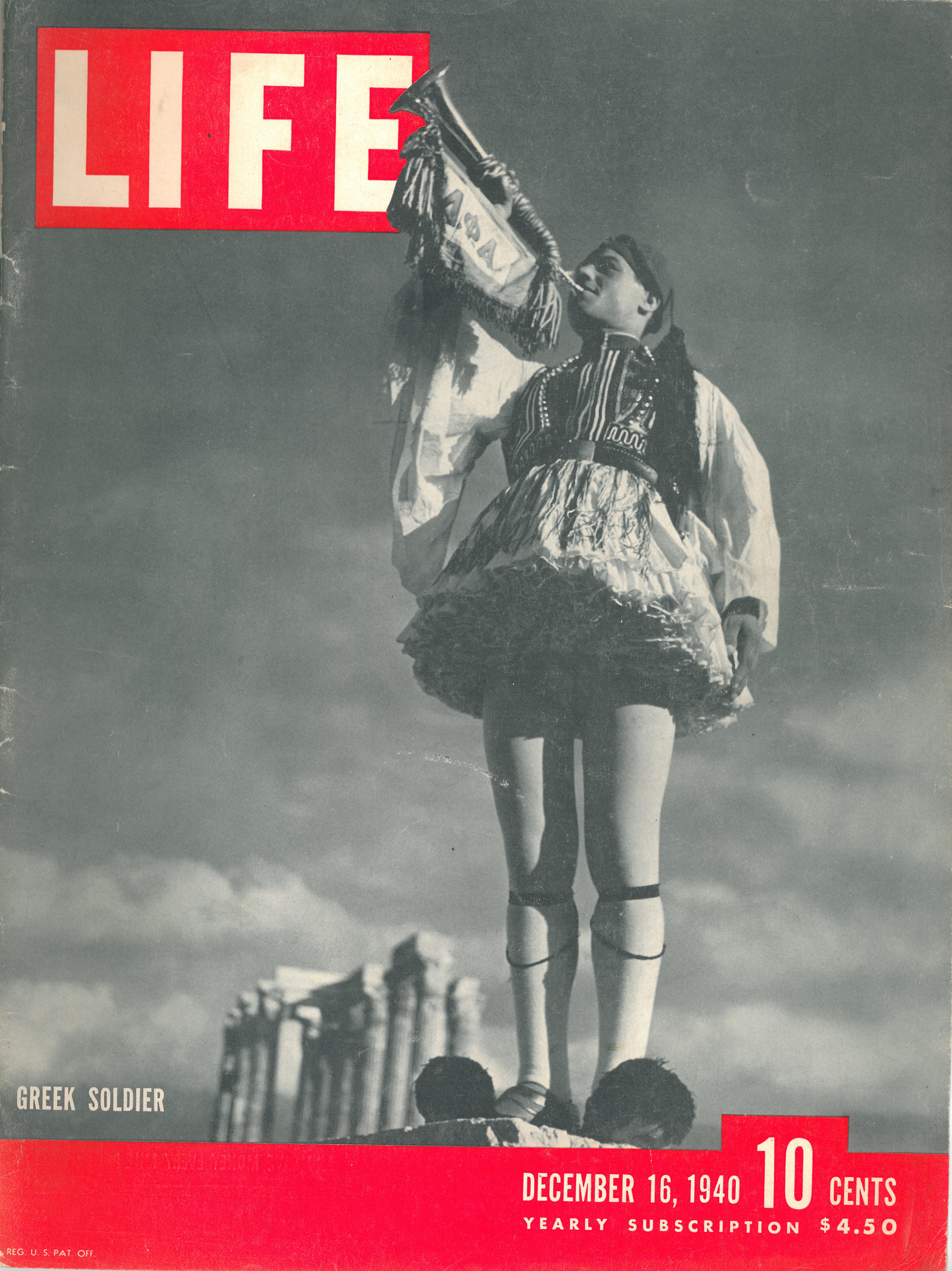 LifeMag-Cover – 16 Δεκεμβρίου 1940 – Εξώφυλλο του αμερικανικού περιοδικού Life αφιερωμένο στην Ελλάδα και στις νίκες του Ελληνικού Στρατού κατά των Ιταλών στο αλβανικό μέτωπο.