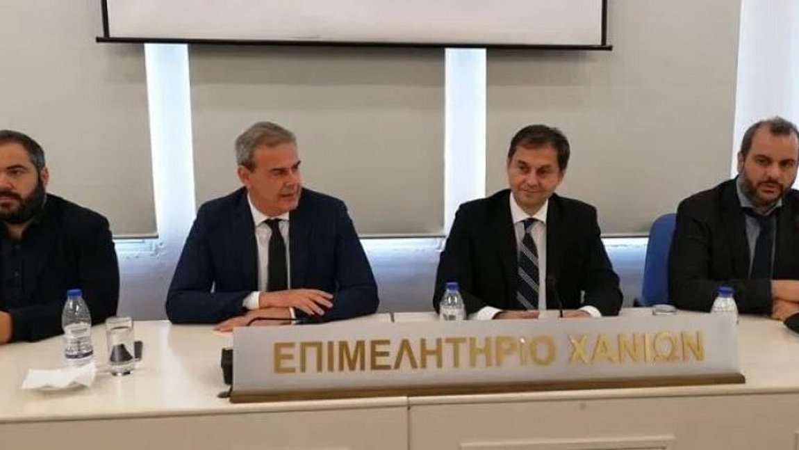 Θεοχάρης: Πρωταρχικός στόχος η επιμήκυνση της τουριστικής περιόδου