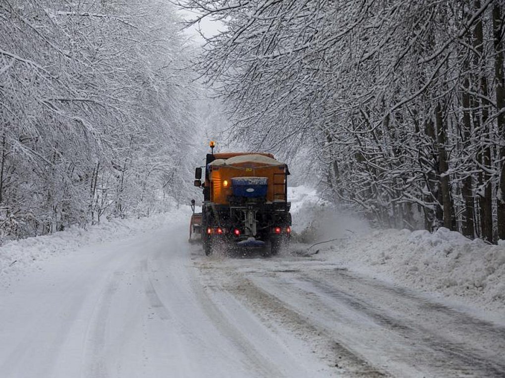 Κακοκαιρία «Λέανδρος»: Χιόνια, παγετός και μποφόρ – Εκτακτο της ΕΜΥ