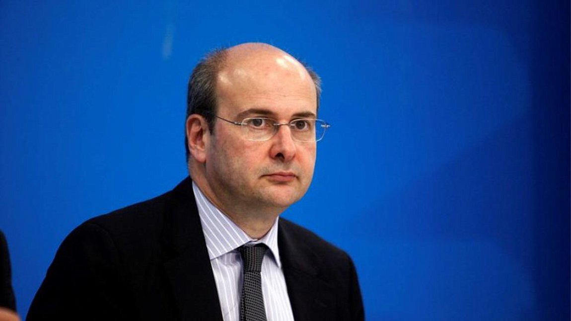 Χατζηδάκης: Δεν θα κοπεί το ρεύμα στους φτωχούς αλλά στους στρατηγικούς κακοπληρωτές