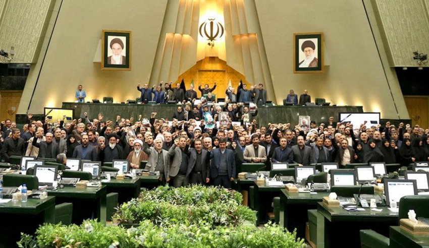 Η Τεχεράνη εξετάζει 13 «σενάρια εκδίκησης» κατά των ΗΠΑ μετά την εξόντωση Σουλεϊμανί
