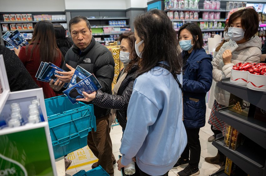 Κίνα - κορωνοϊός: Βαρύ πρόστιμο σε κατάστημα που πωλούσε ιατρικές μάσκες σε τιμή εξαπλάσια