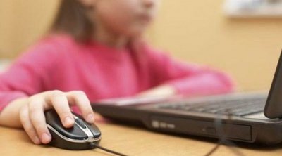Βρετανία: Το ένα τρίτο των παιδιών ηλικίας 5 με 7 ετών χρησιμοποιεί τα μέσα κοινωνικής δικτύωσης χωρίς επίβλεψη