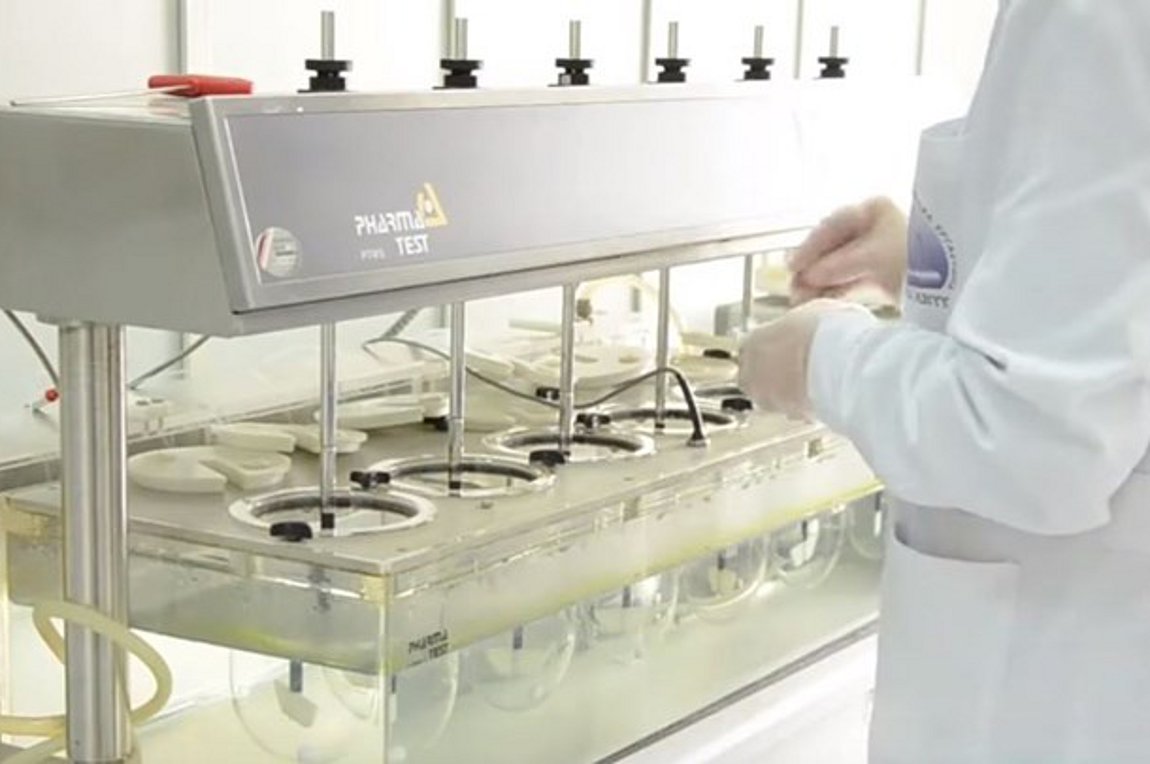 «Ζεσταίνει τις μηχανές» ο Στρατός στην 441 ΑΒΥΥ για την παραγωγή αντισηπτικών